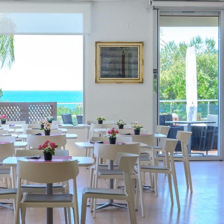 Beach Family Apartments ซาลอว์ ภายนอก รูปภาพ
